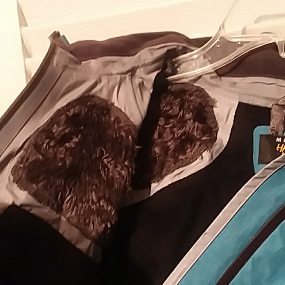 Mountain Hardwear Jacket - Picture 6 of 8